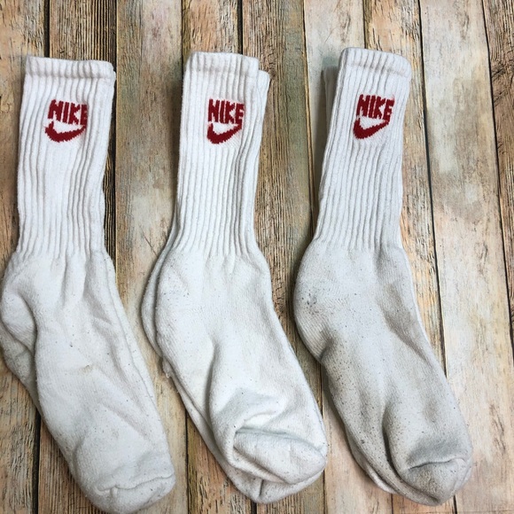 nike socks with red swoosh